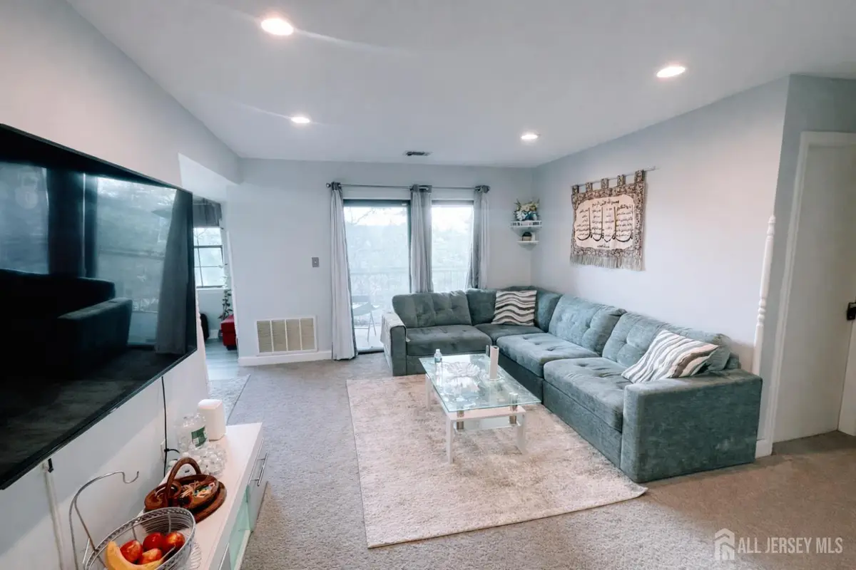 -23-C Powderhorn Court, Woodbridge, NJ 07095 - Image #1