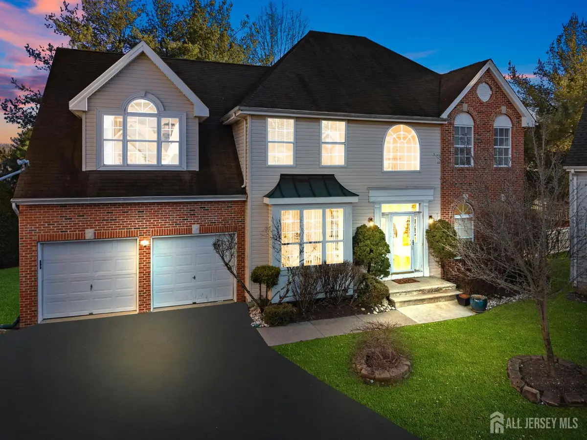 -46 Pin Oak Drive, North Brunswick, NJ 08902 - #1