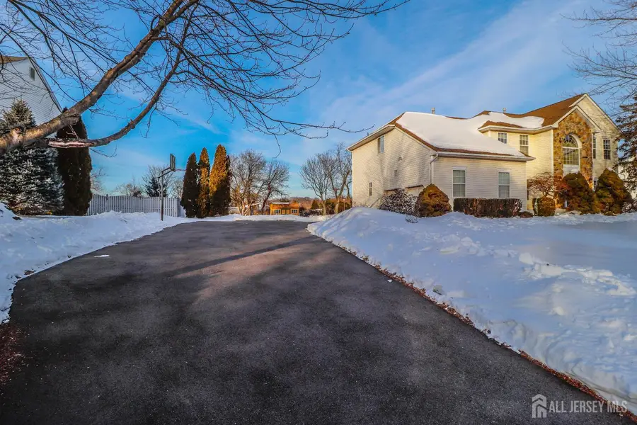 -6 Bering Way, Franklin Township, NJ 08873 - Image #2