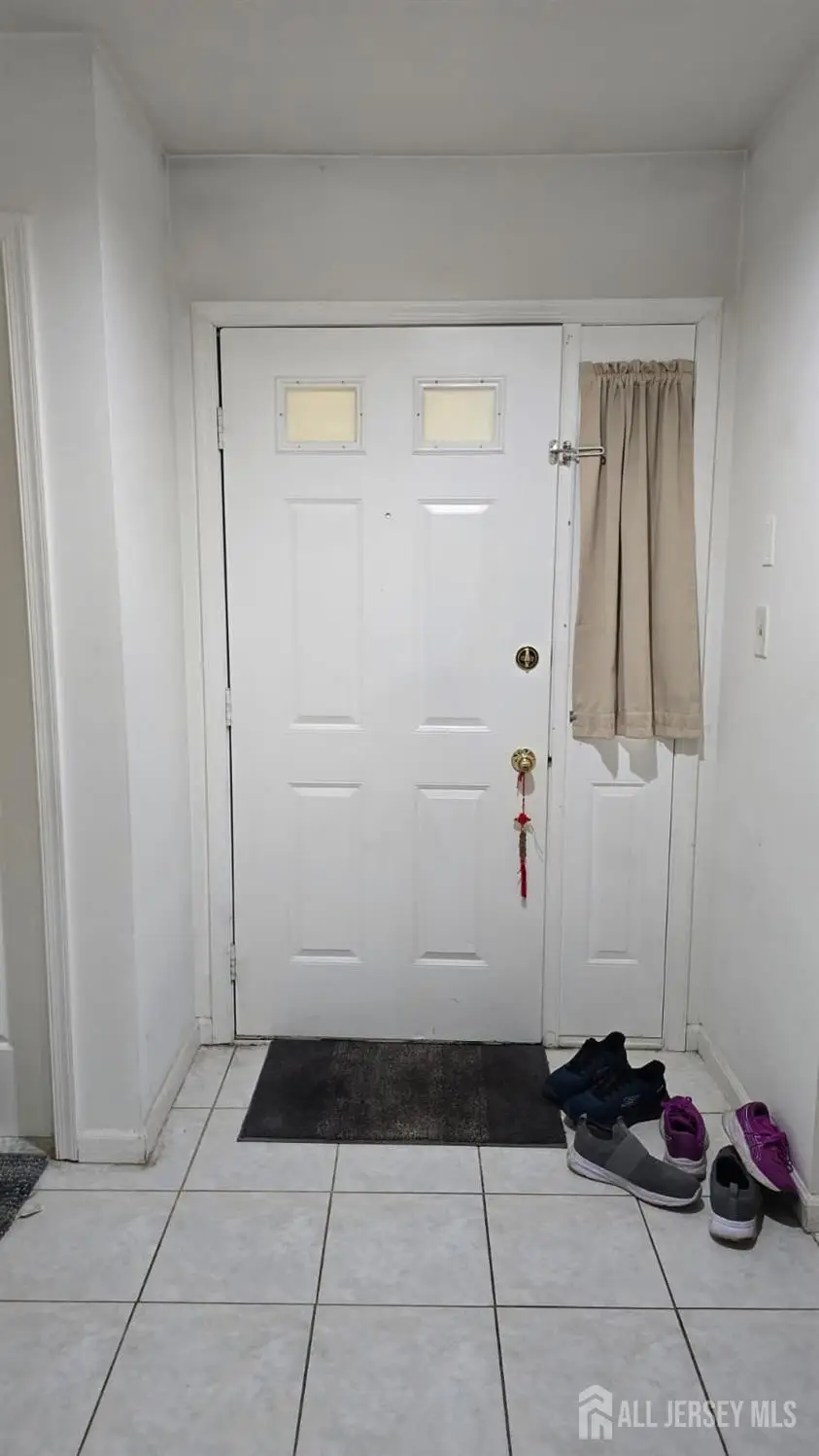 -2805 Cricket Circle, Edison, NJ 08820 - #1