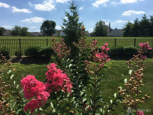 -106 Masters Drive, Monroe, NJ 08831