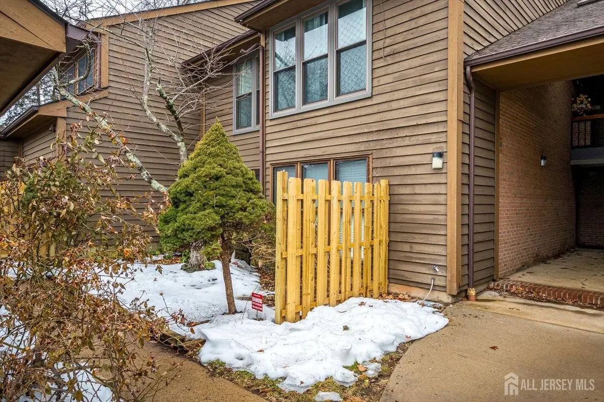 -133 Oakmont Court, Edison, NJ 08820 - #1