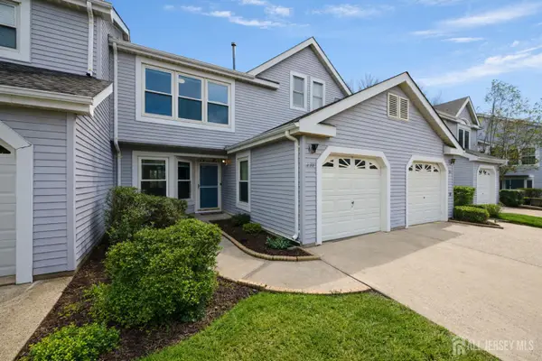 -233 Rooney Court, East Brunswick, NJ 08816