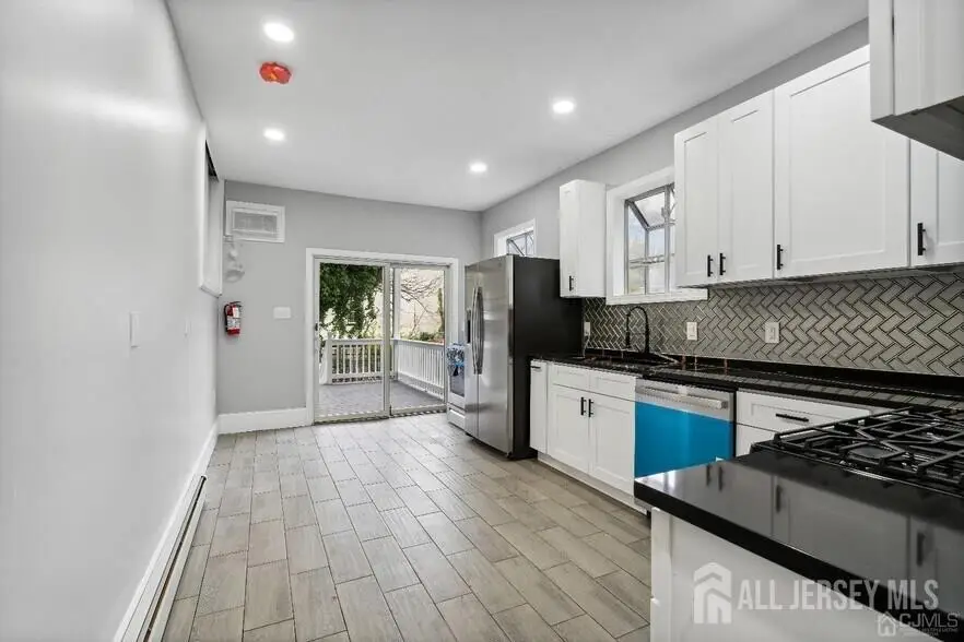 -29 S 2nd Avenue S, Highland Park, NJ 08904 - #3