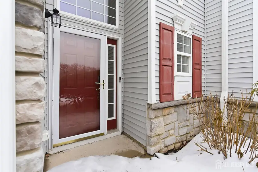 -35 Harbor Bay Circle, Laurence Harbor, NJ 08879 - #2