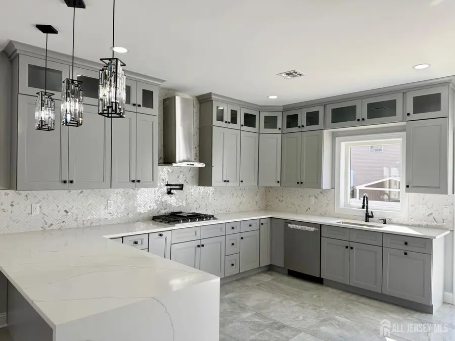 -40 Foyer Street, Edison, NJ 08817 - #2