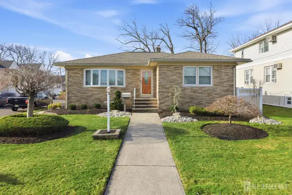 -243 E Cherry Street E, Carteret, NJ 07008