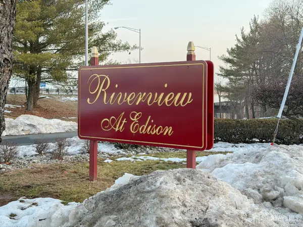 -72 Fox Road #1B, Edison, NJ 08817