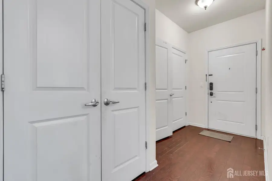 -731 Strassle Way, South Plainfield, NJ 07080 - #3