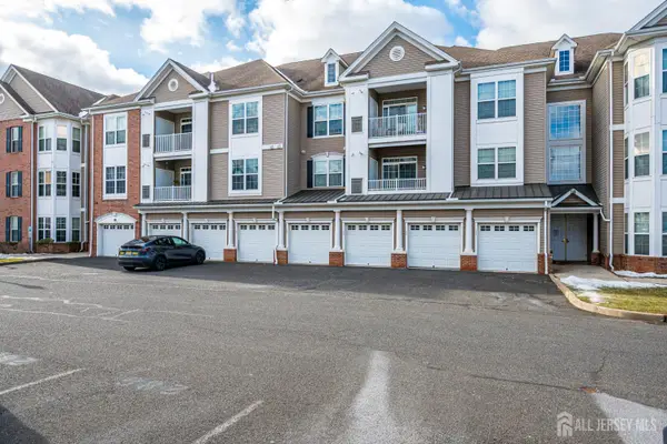 -2822 Edward Stec Boulevard, Edison, NJ 08837