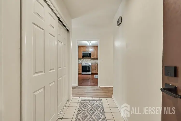 -127 Oakmont Court, Edison, NJ 08820 - #3