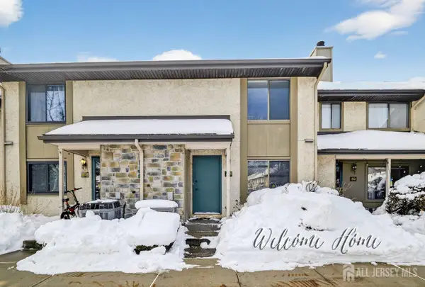 -49 Hampshire Drive, Plainsboro, NJ 08536