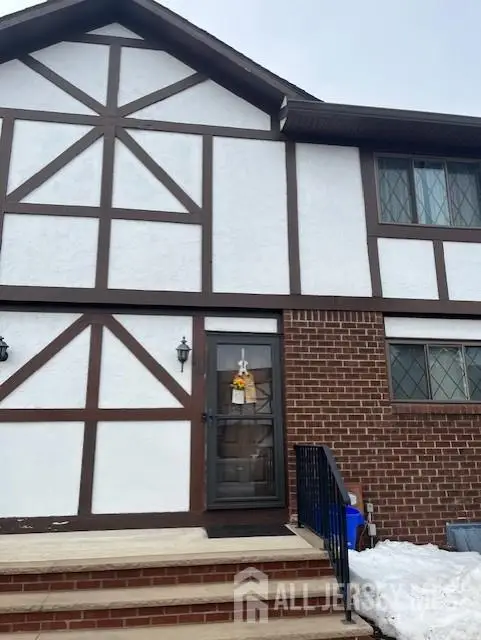 -114 Wildflower Lane, Hillsborough, NJ 08844