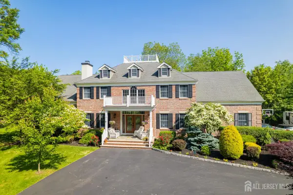 -32 Four Bridges Road, Chester Twp, NJ 07930