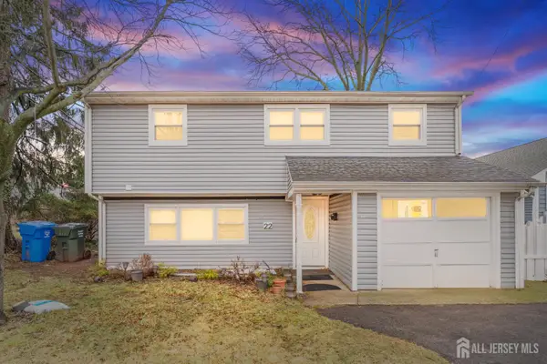 -22 N Oak Avenue N, Iselin, NJ 08830