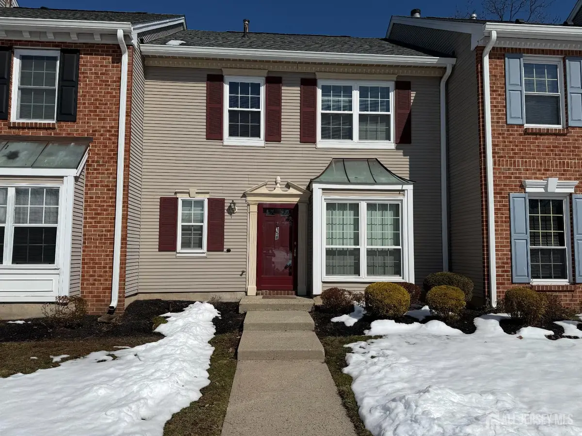 -358 Hadleigh Lane, North Brunswick, NJ 08902 - #1