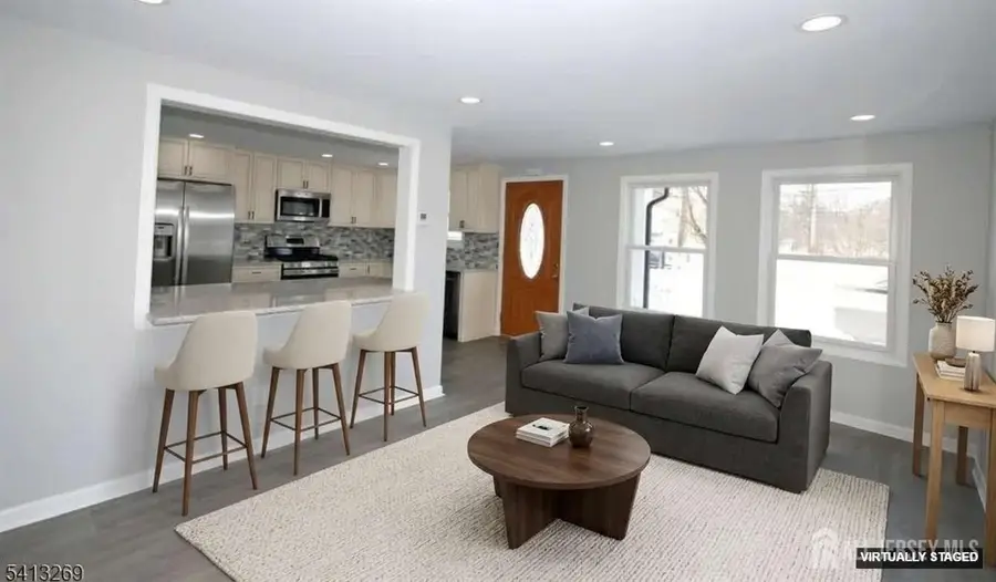 -824 Drake Avenue, Middlesex, NJ 08846 - #2