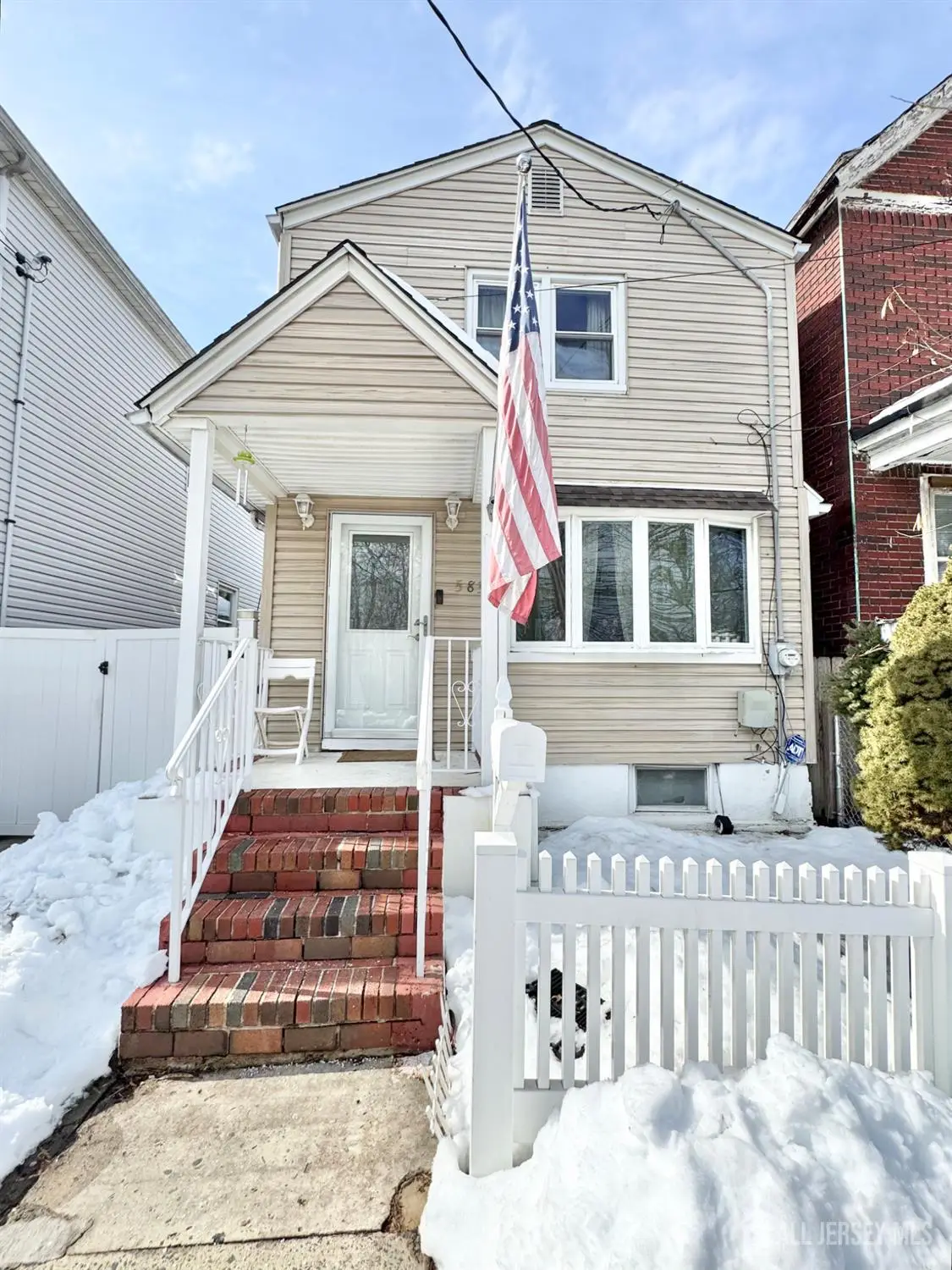 -583 W Side Avenue, Perth Amboy, NJ 08861 - #1