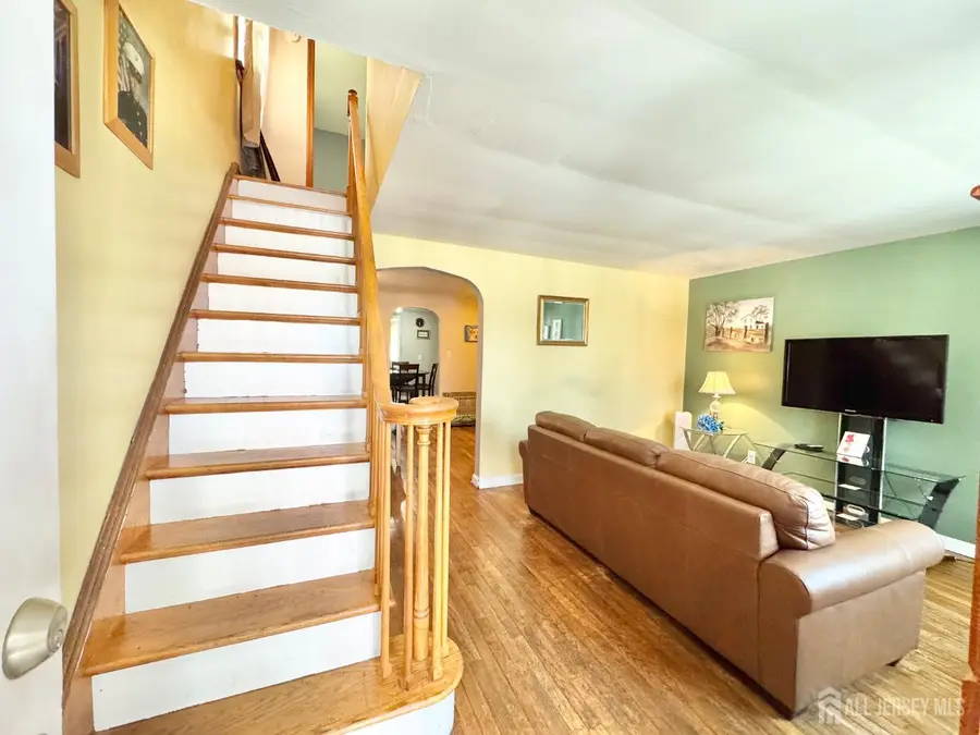 -583 W Side Avenue, Perth Amboy, NJ 08861 - #2