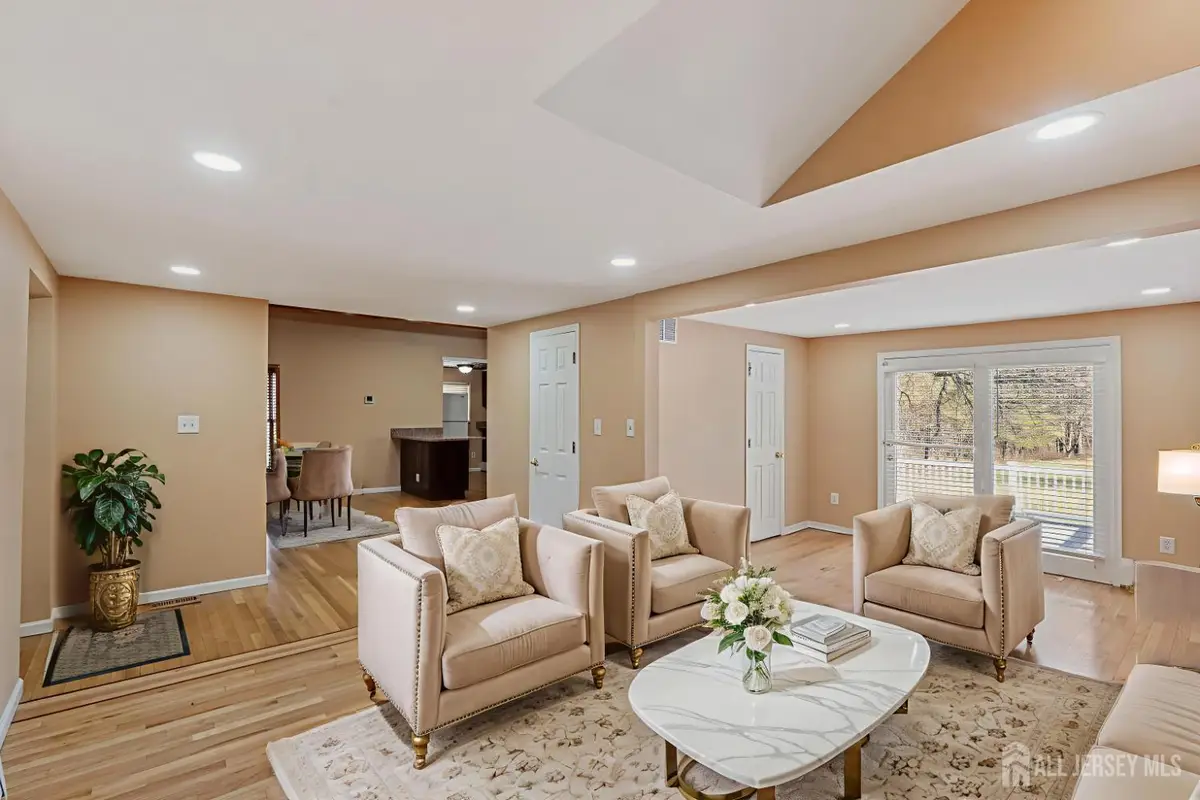 -3850 Route 27 Route, Kendall Park, NJ 08540 - #1