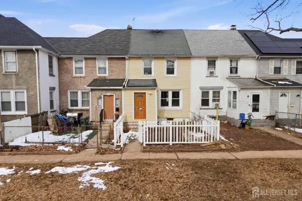 -25 Langley Place, New Brunswick, NJ 08901