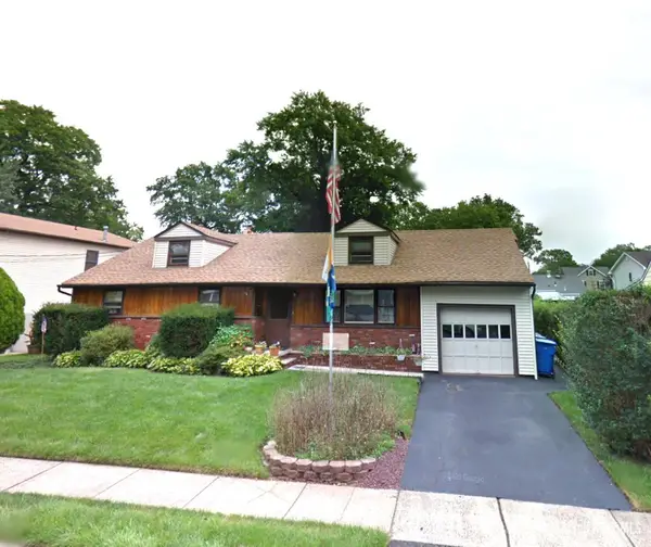 -14 Chase Avenue, Avenel, NJ 07001