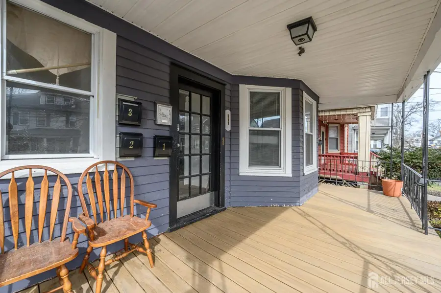 -1053 Hunterdon Street, Newark, NJ 07112 - #2