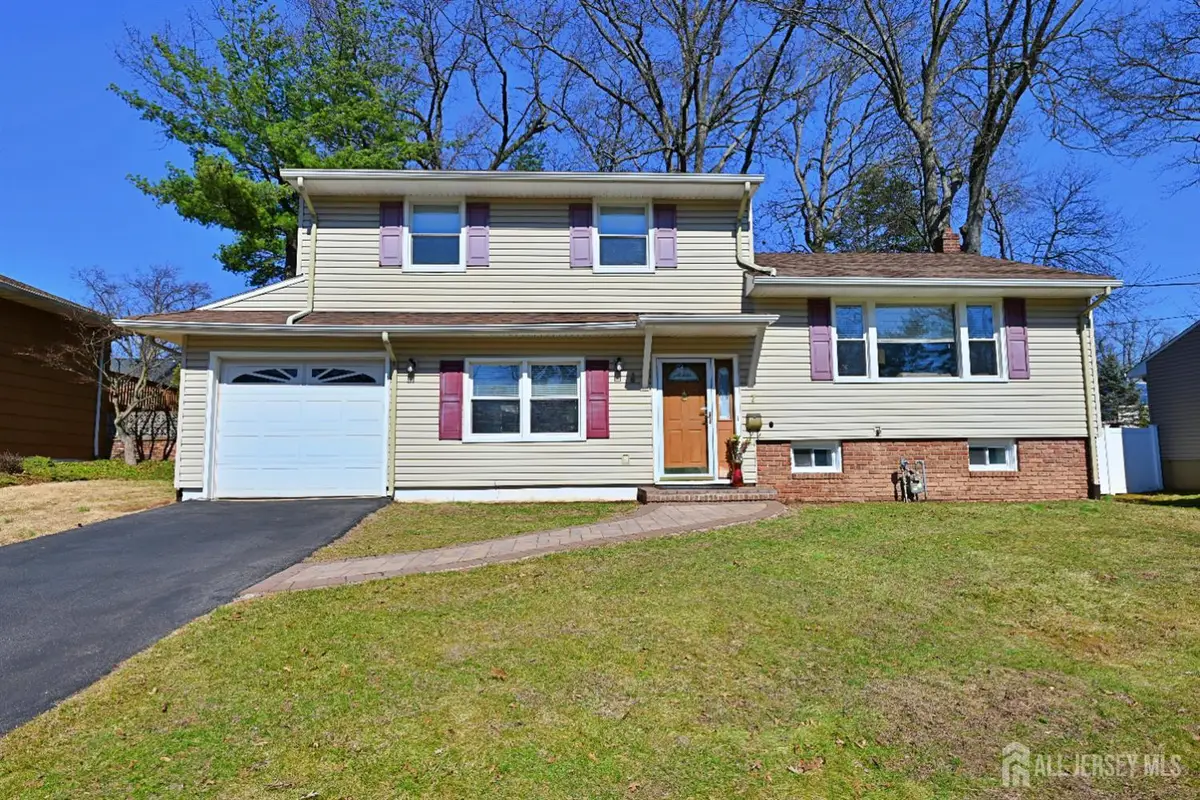-7 Robin Road, Fanwood, NJ 07023 - #1