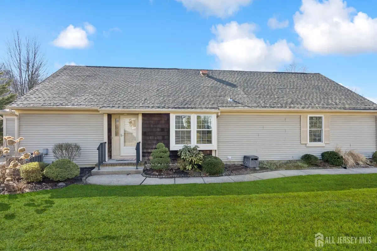 -9-B Melborn Drive, Monroe, NJ 08831 - #1