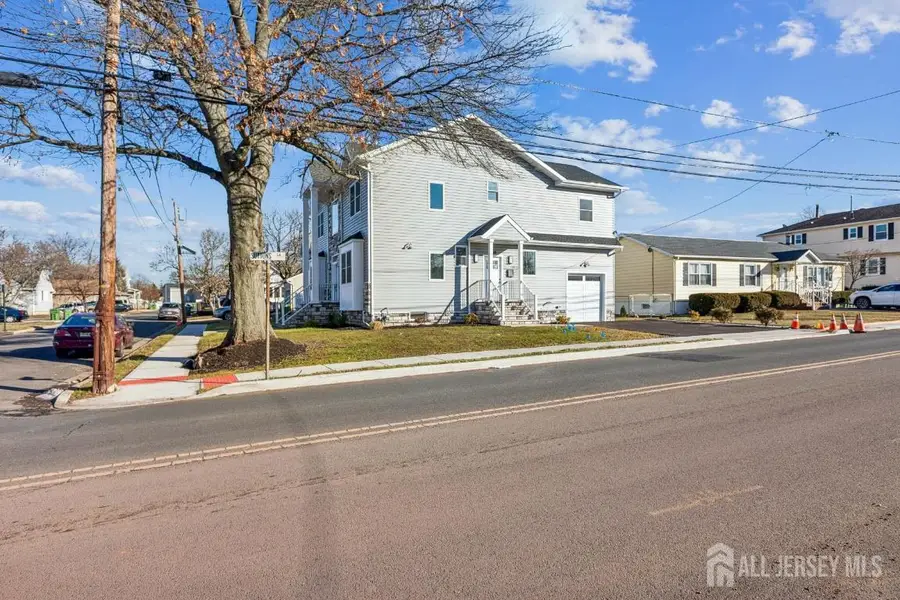 -239 Suttons Lane, Edison, NJ 08817 - #2