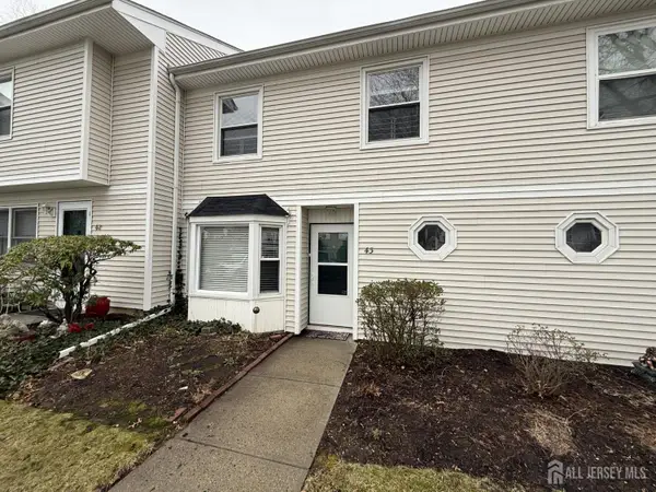 -43 Dallenbach Lane, East Brunswick, NJ 08816