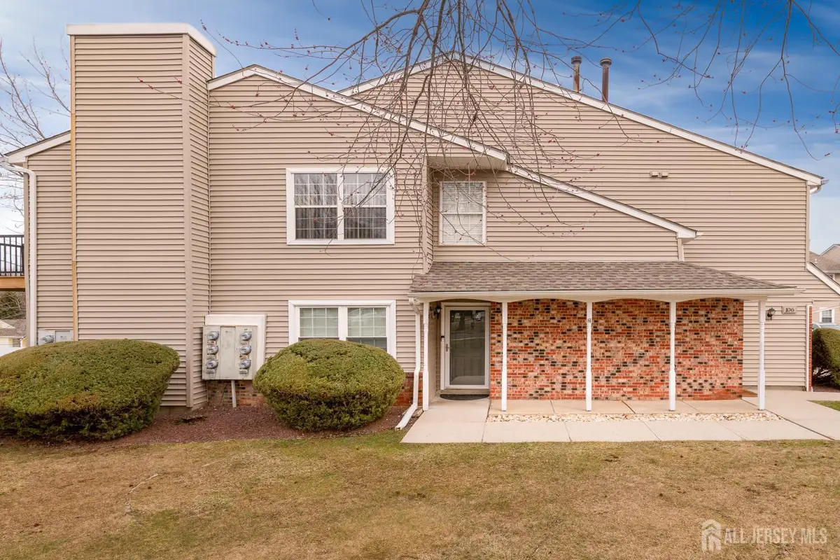 -105 Neilly Court, Old Bridge, NJ 08857 - #1