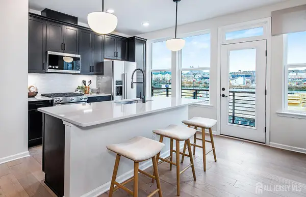 -15 Tuckman Drive, South Brunswick, NJ 08852