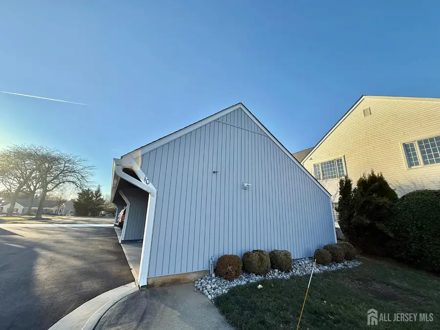 -8-O Sussex Way #8O, Monroe, NJ 08831 - #2