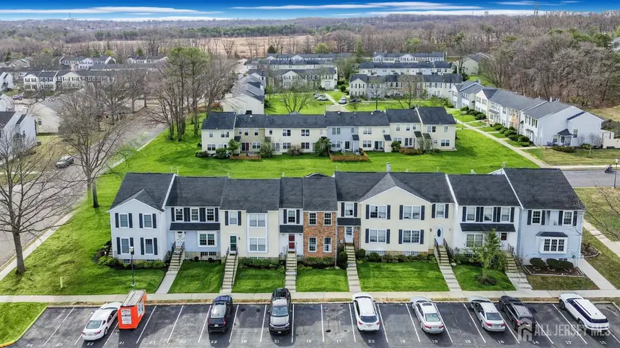 -21 Karwatt Court, Sayreville, NJ 08872 - #2