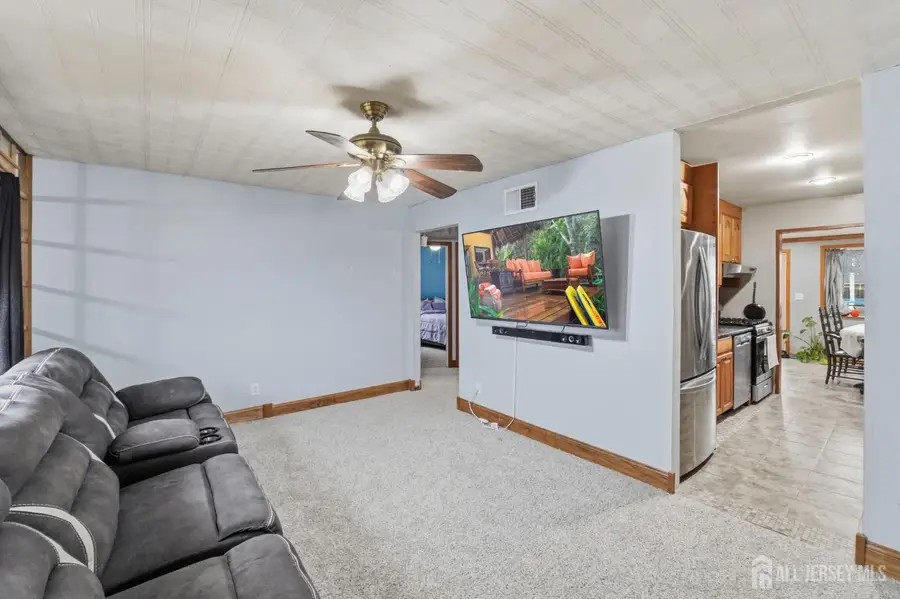 -27 Glenville Road, Edison, NJ 08817 - #3