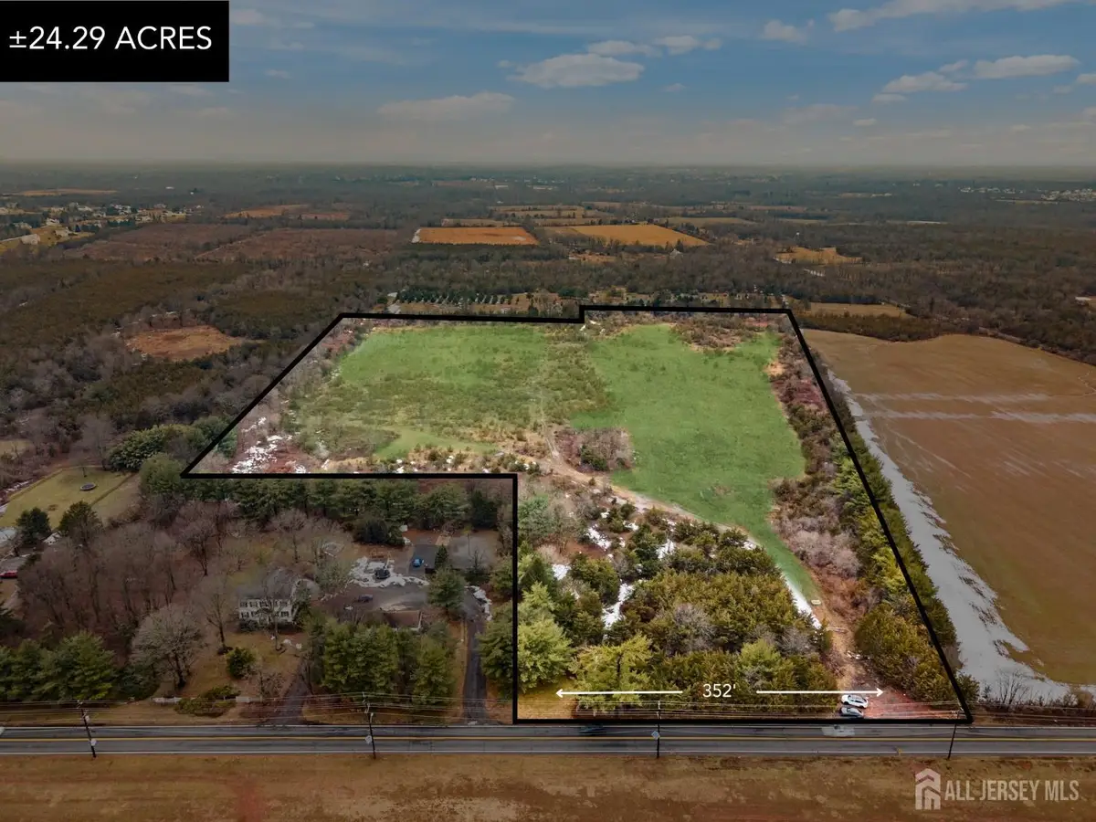 -583 S Middlebush Road S, Franklin, NJ 08873 - #1