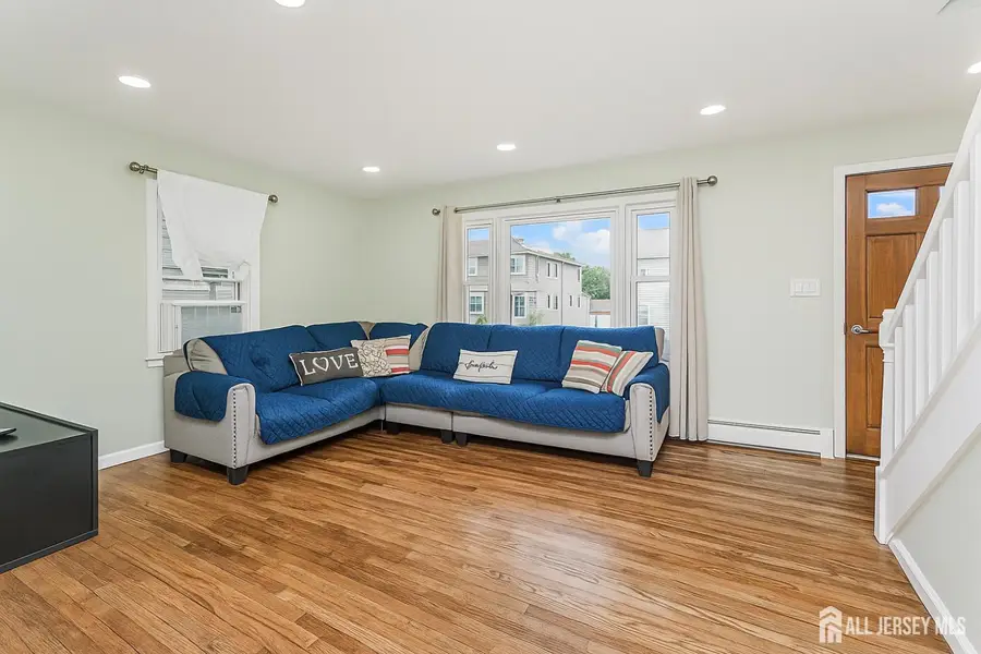 -47 Willry Street, Woodbridge, NJ 07095 - #2