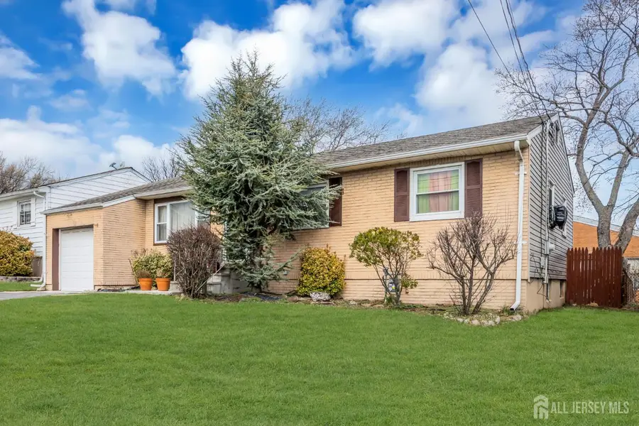 -14 Hastings Place, Carteret, NJ 07008 - #3