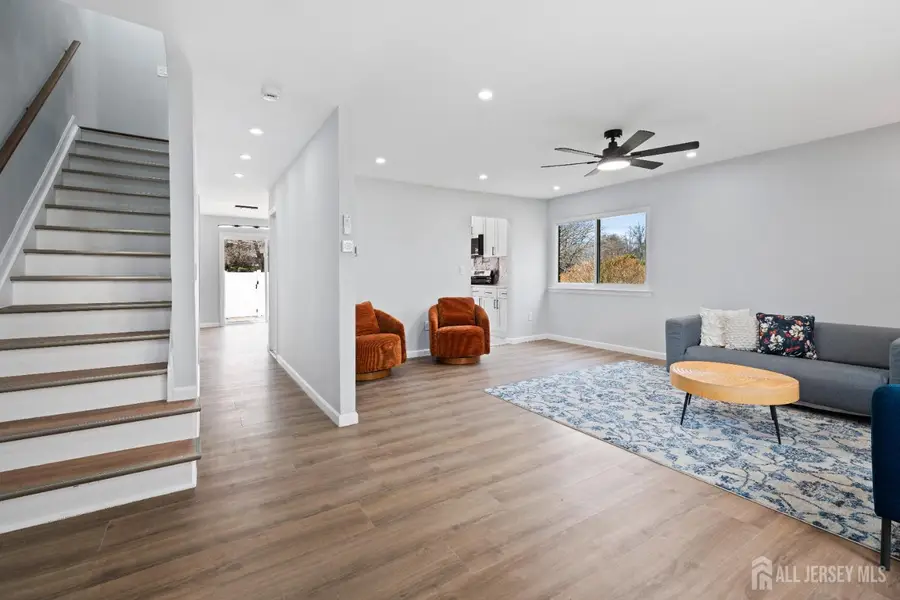 -4-F Lincoln Lane, South Brunswick, NJ 08810 - #3