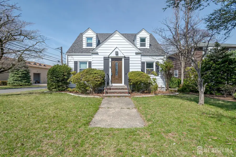 -8 Wallace Street, East Brunswick, NJ 08816 - #2