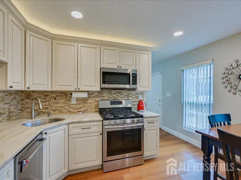 -100 Goodwin Drive, North Brunswick, NJ 08902 - #1