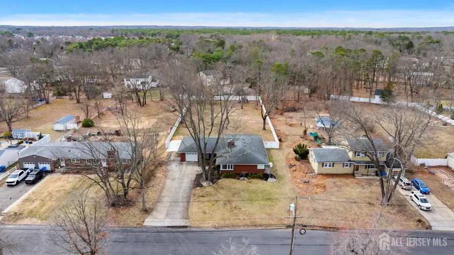 -41 Brookside Dr Avenue, Old Bridge, NJ 08857 - #3