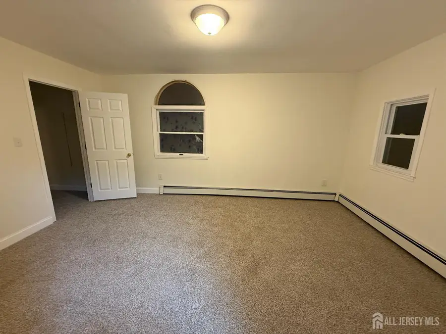 -126 N Lakeside Drive N, Piscataway, NJ 08854 - #3