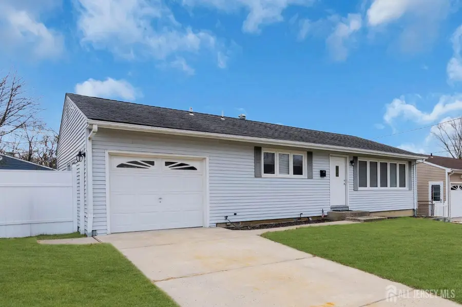 -16 Hemlock Drive, Parlin, NJ 08859 - #2