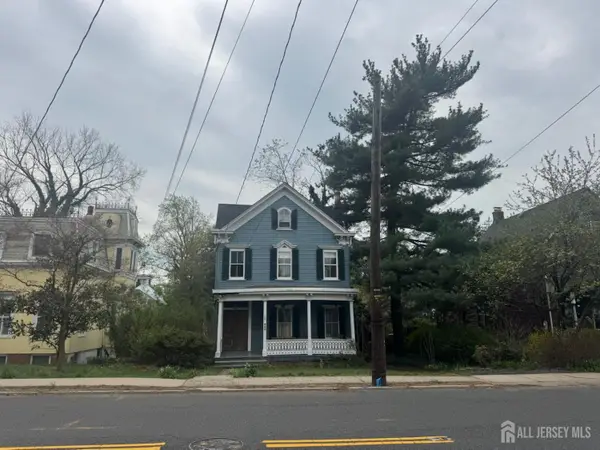 -243 Woodbridge Avenue, Metuchen, NJ 08840