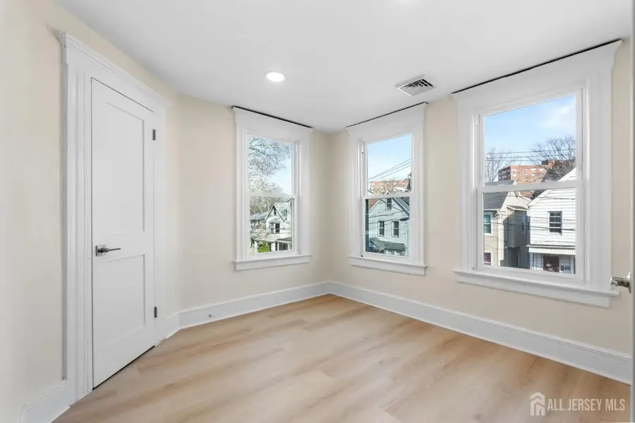 -125 Brookside Avenue, Irvington, NJ 07111 - #3