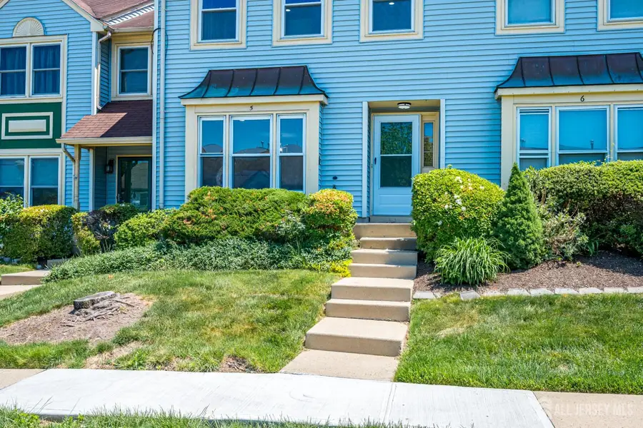 -5 Heritage Square, Sayreville, NJ 08872 - #2