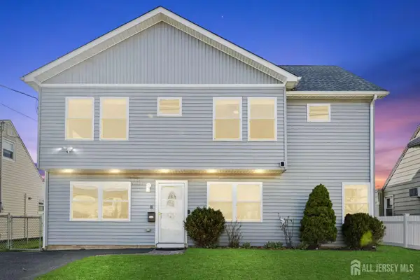 -111 Daniel Street, Carteret, NJ 07008