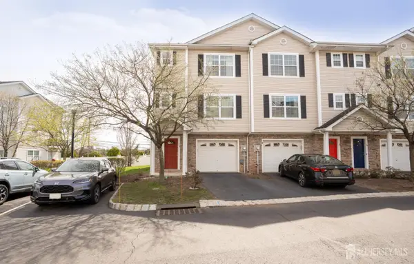 -10 Alerica Lane, Franklin, NJ 08873